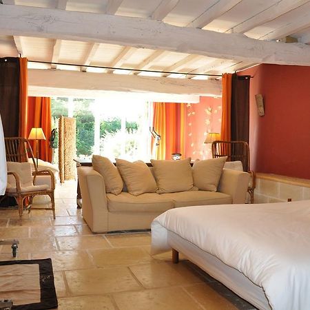Chambre D'Hotes La NoueSaint-Pierre-la-Palud エクステリア 写真