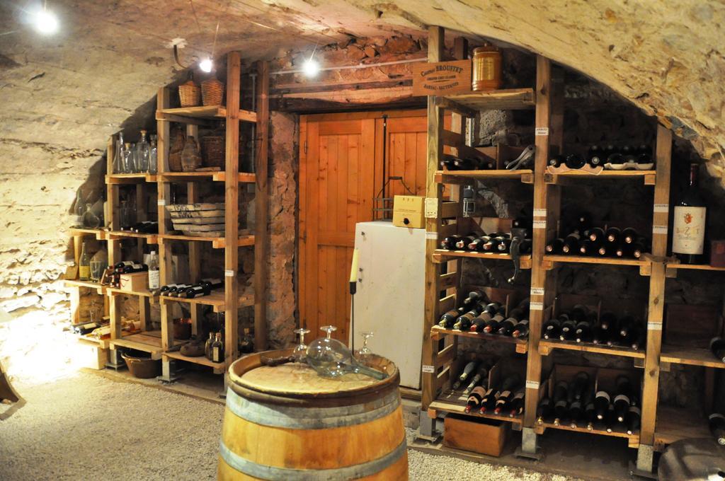 Chambre D'Hotes La NoueSaint-Pierre-la-Palud エクステリア 写真