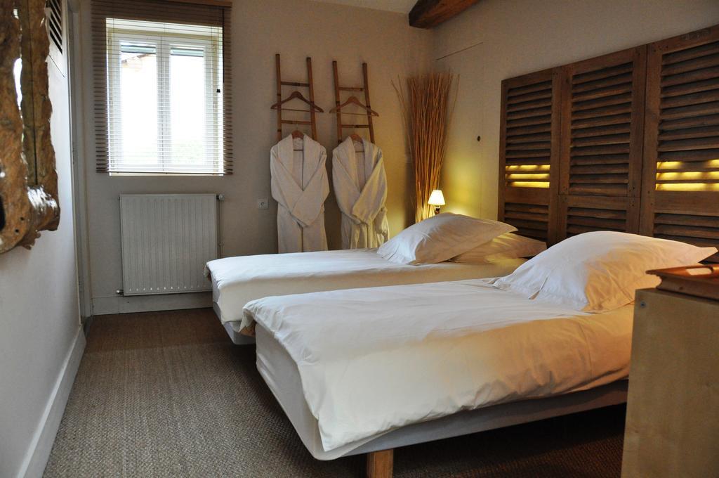 Chambre D'Hotes La NoueSaint-Pierre-la-Palud エクステリア 写真