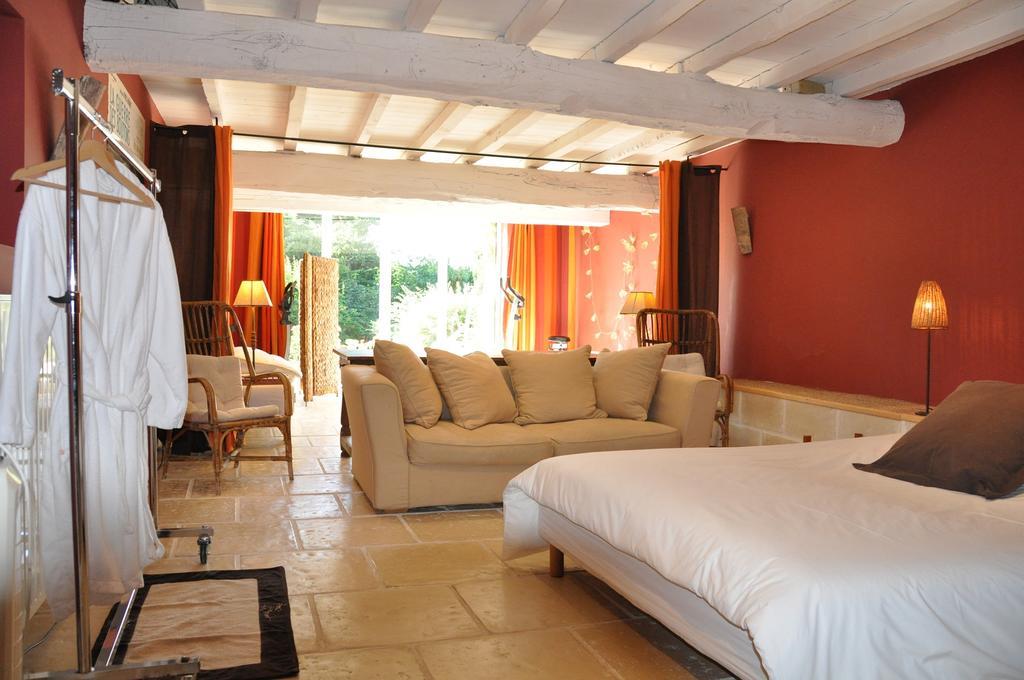 Chambre D'Hotes La NoueSaint-Pierre-la-Palud エクステリア 写真
